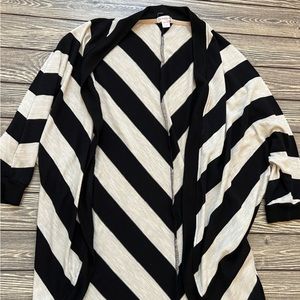 Black and cream chevron cardigan. Size S/M